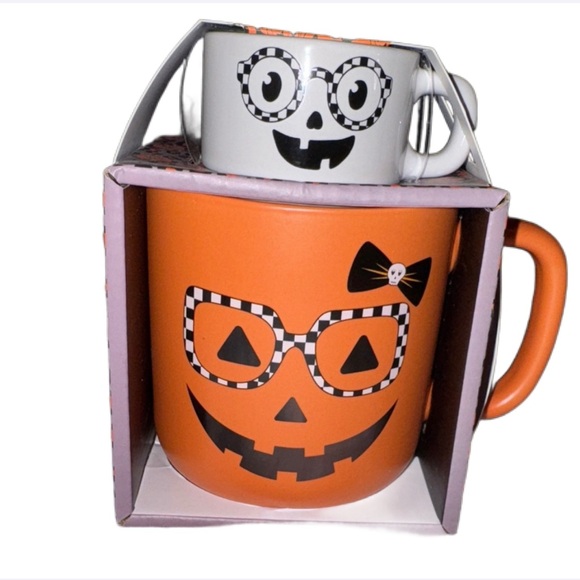 MHI Other - MHI Halloween Pumpkin Face Orange and Black Mug Set of 2 Large and Small